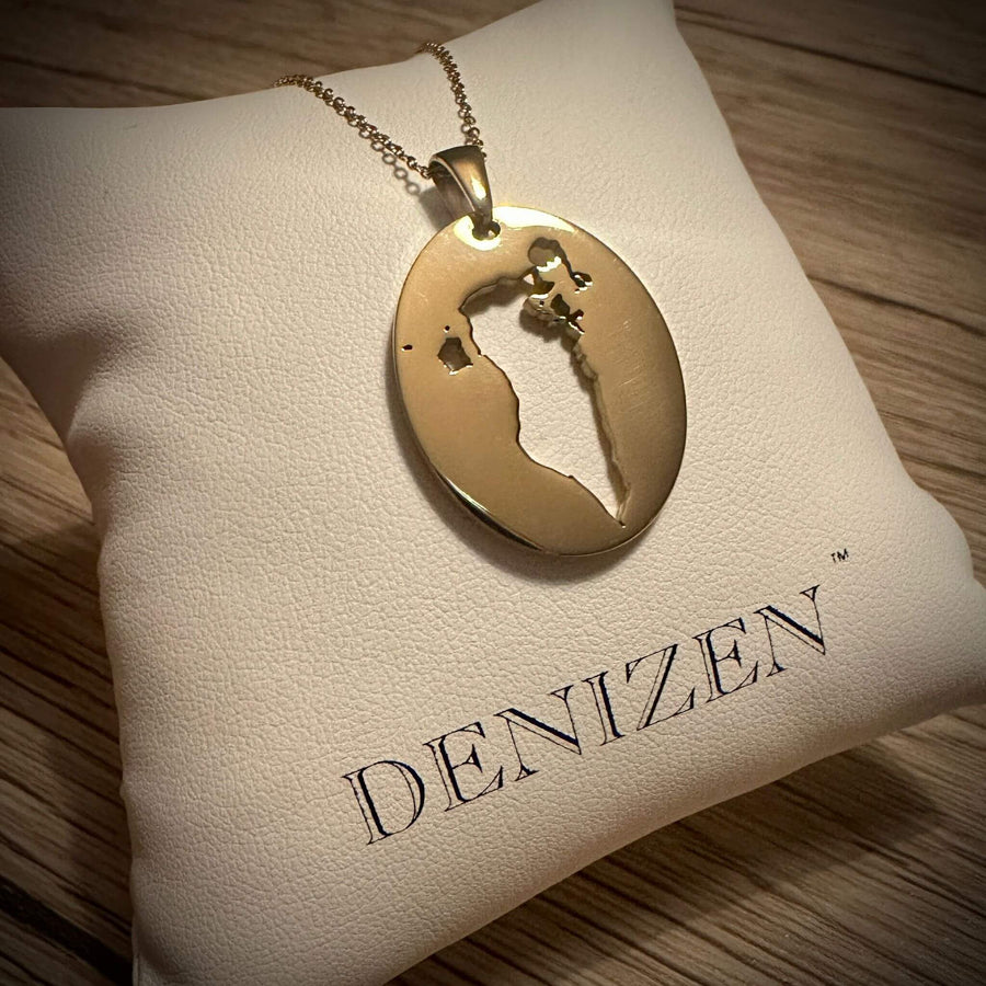 DENIZEN necklace of Bahrain map gold red