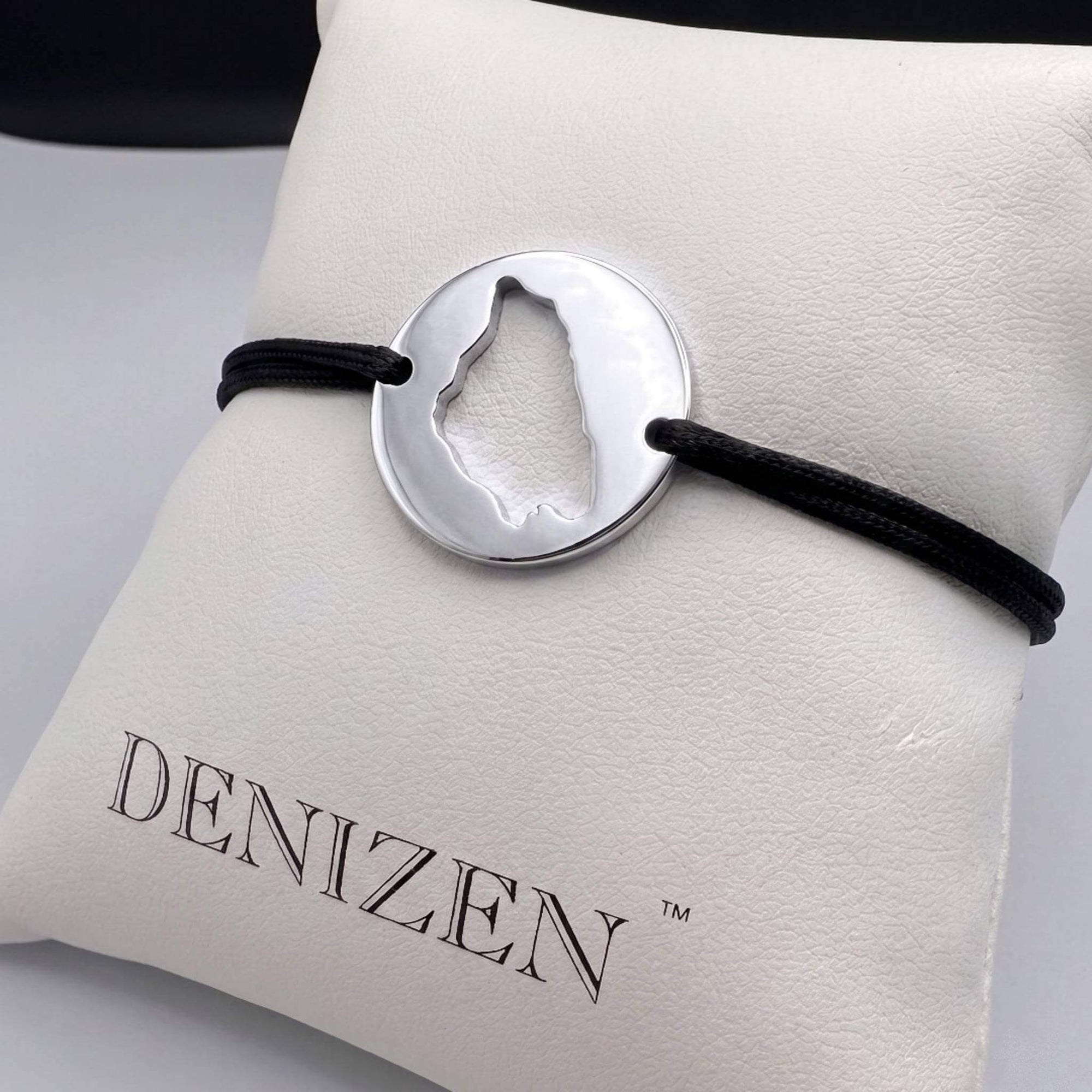 DENIZEN bracelet of Mackinac Island in silver with black string