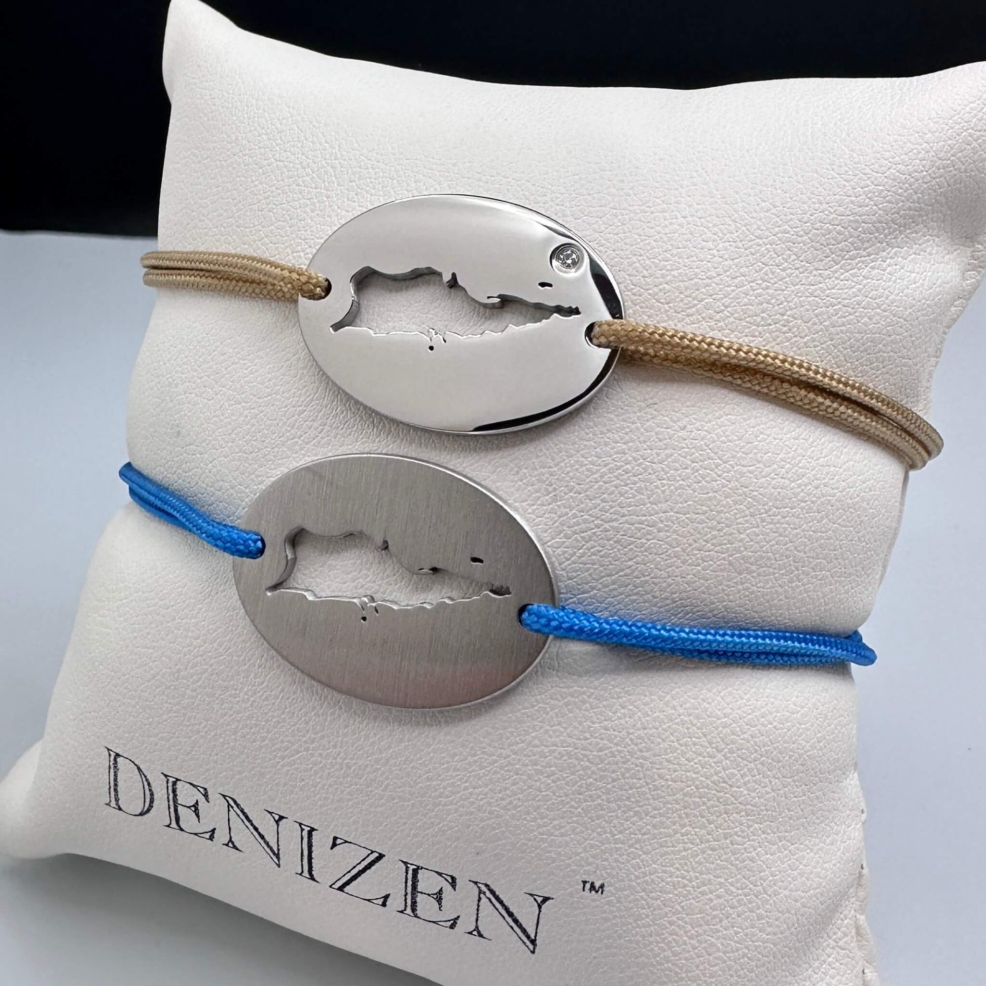 DENIZEN bracelets of St Croix map in silver with beige and blue strings