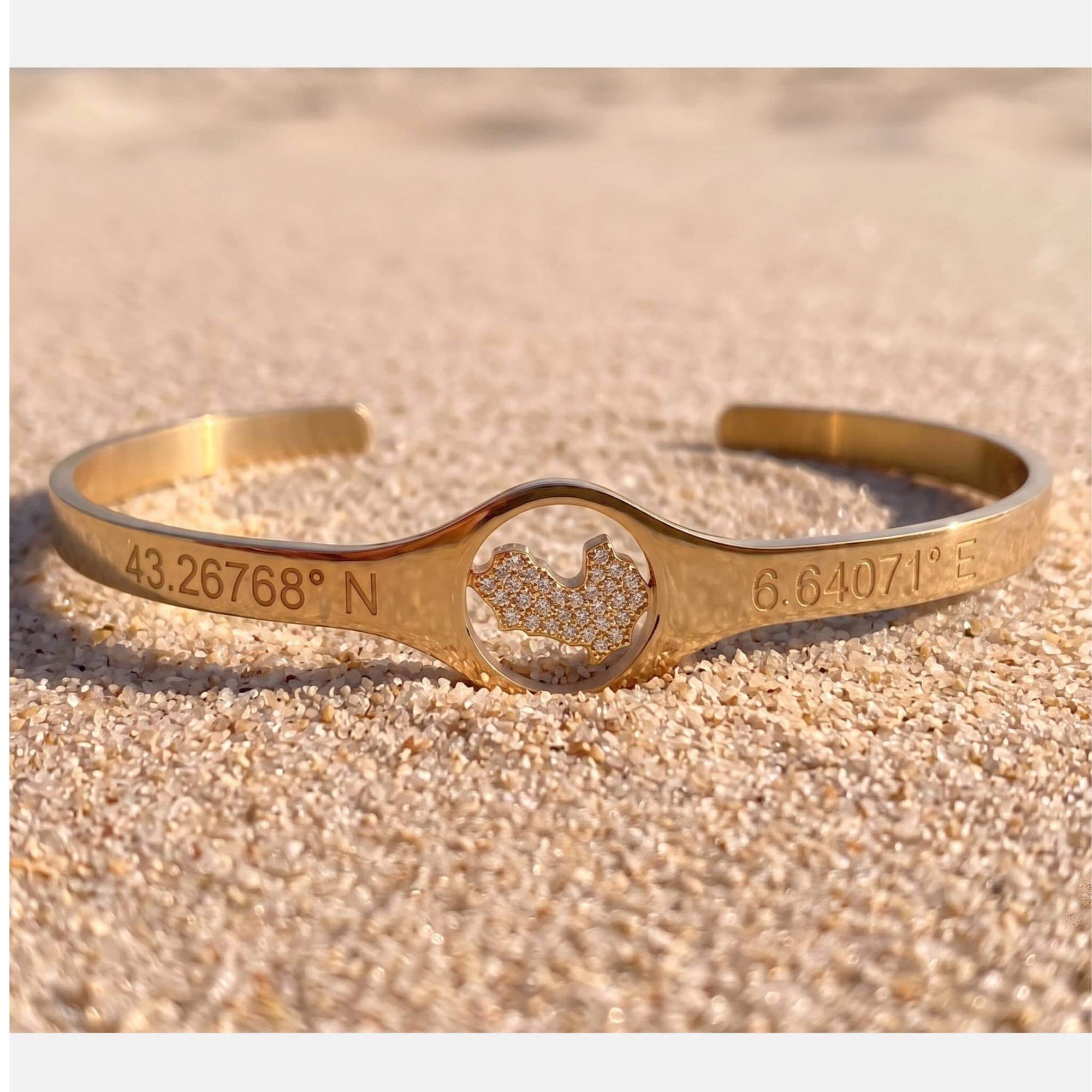 DENIZEN gold pave cuff Saint-Tropez map